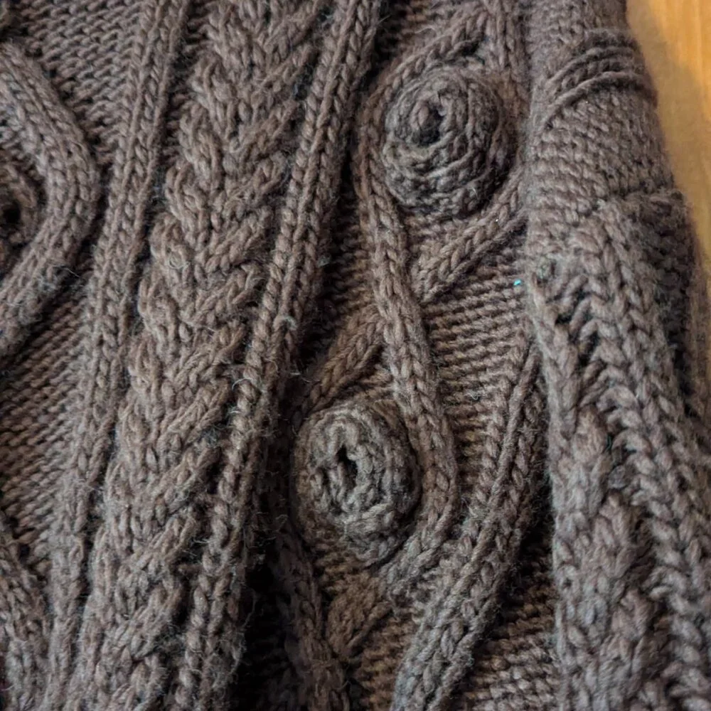 Zara Brown Sweater - Picture 5 of 8